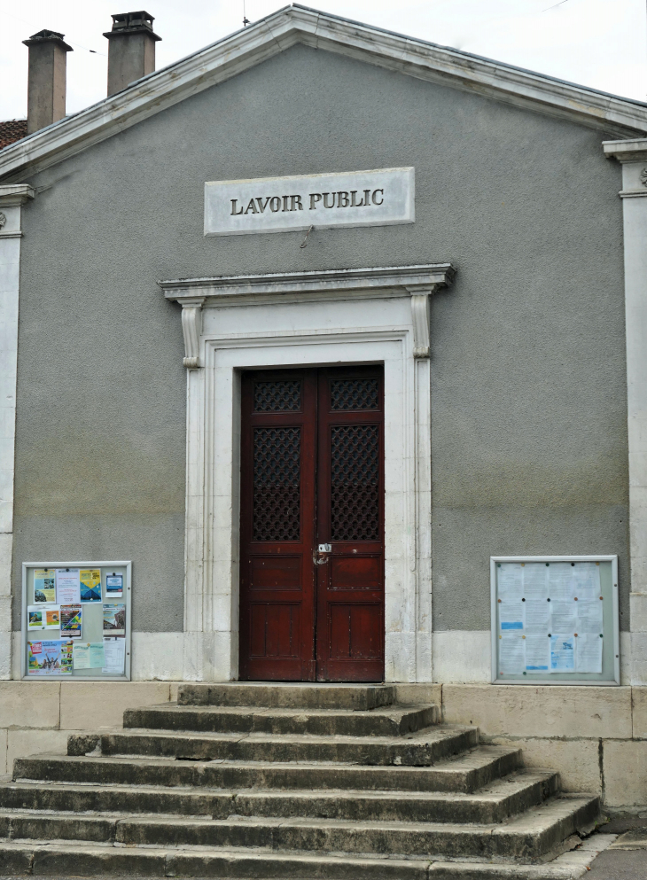 Le lavoir - Neuville-lès-Vaucouleurs