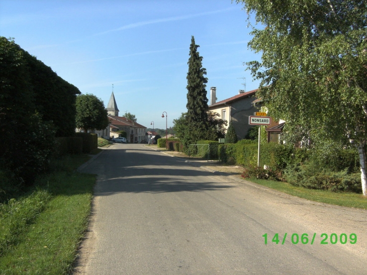 Entrée du village - Nonsard-Lamarche