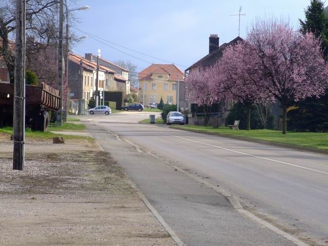 L'entrée de Pillon par Mangiennes