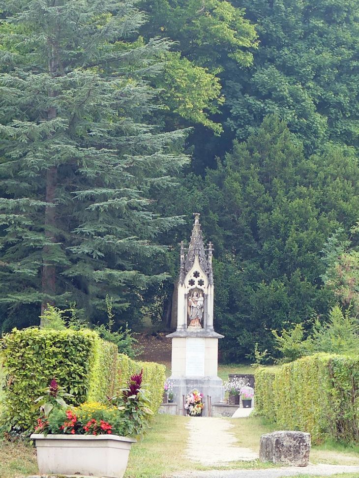 Benoite Vaux : la fontaine miraculeuse - Rambluzin-et-Benoite-Vaux