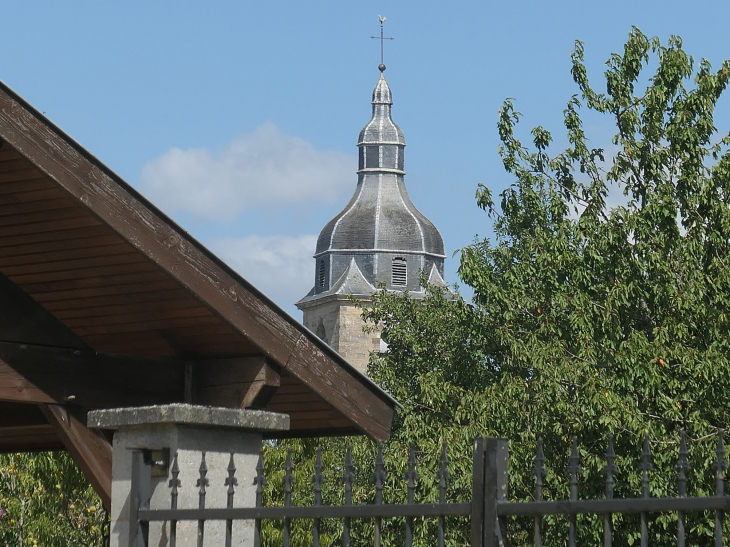 Vue sur le clocher - Rarécourt