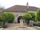 Photo suivante de Récourt-le-Creux la fontaine devant la mairie