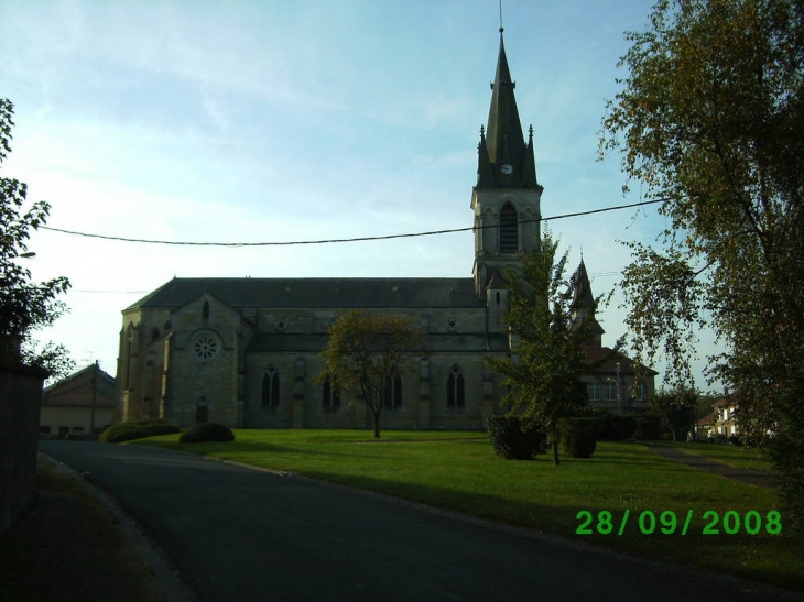 L'église - Rouvres-en-Woëvre