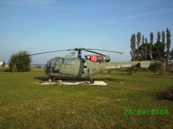 Alouette 3 en exposition - Rouvres-en-Woëvre