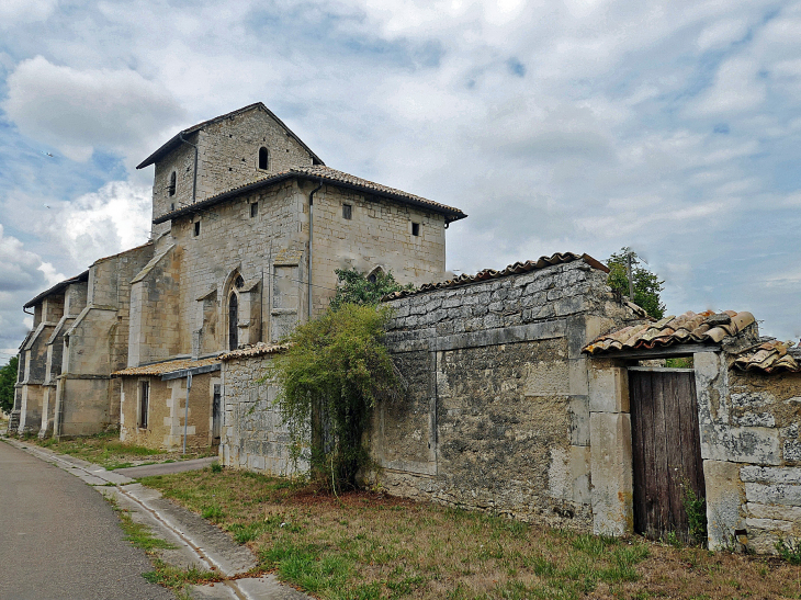 L'église - Saint-Joire