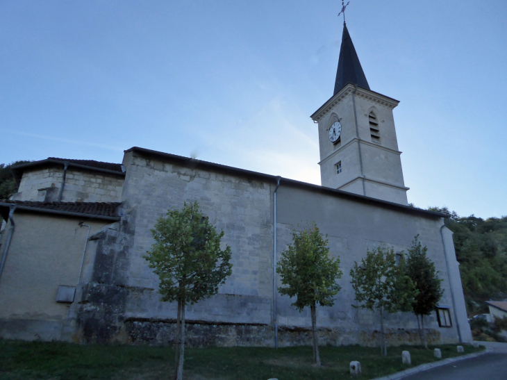 L'église - Saint-Julien-sous-les-Côtes