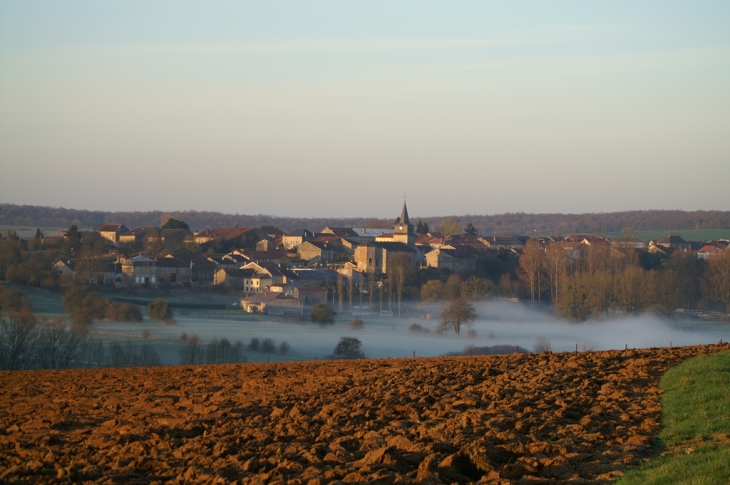 Saint-Laurent-sur-Othain