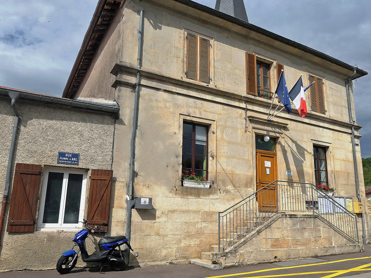 La mairie - Salmagne