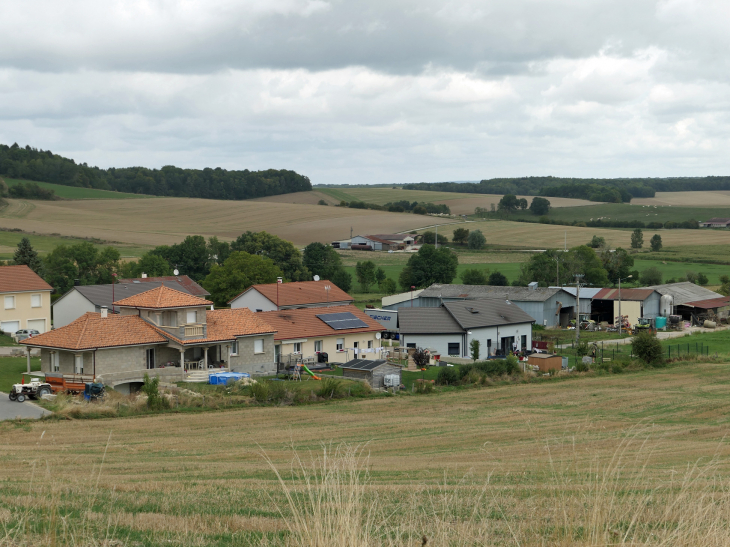 Vue sur le village - Sivry-la-Perche