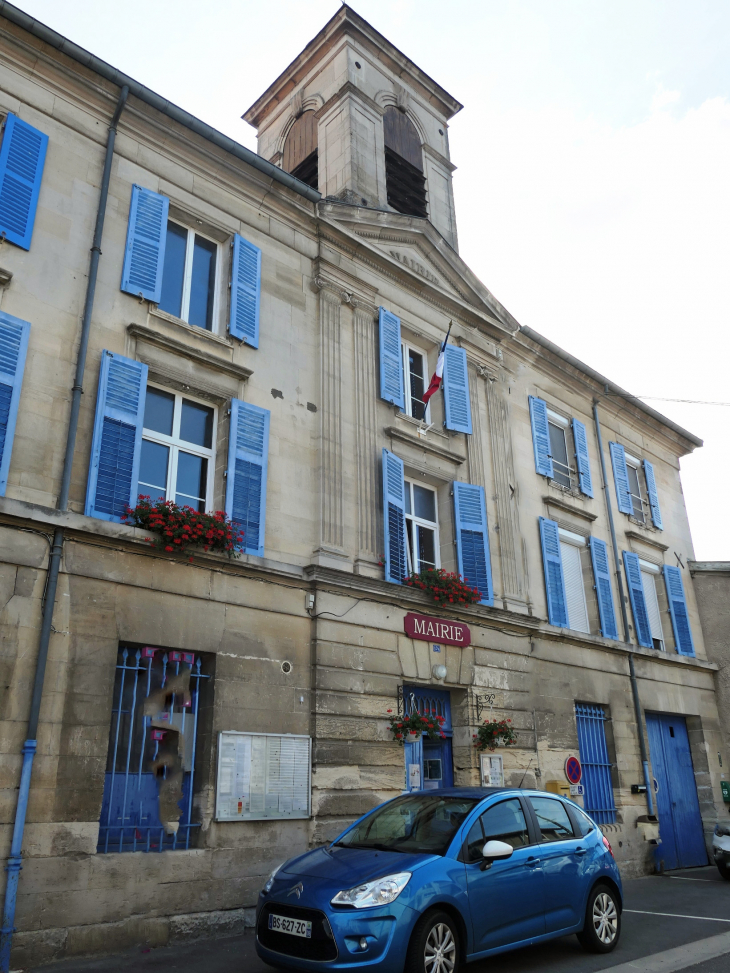 La mairie - Tannois