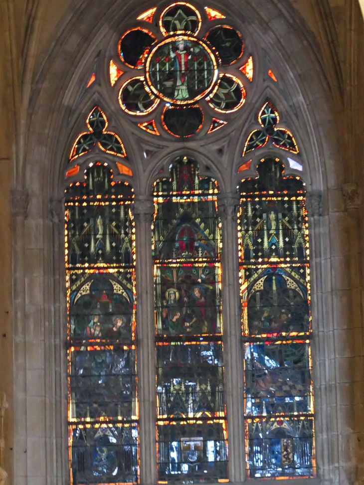 Vitraux de la cathédrale Notre Dame - Verdun