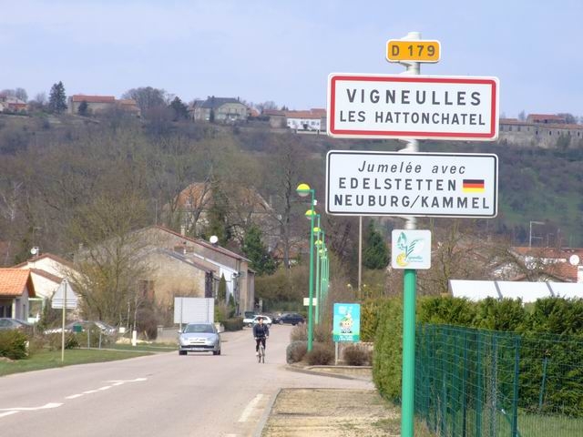 Une entrée du village - Vigneulles-lès-Hattonchâtel