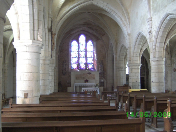 Intérieur de l' église - Vigneulles-lès-Hattonchâtel