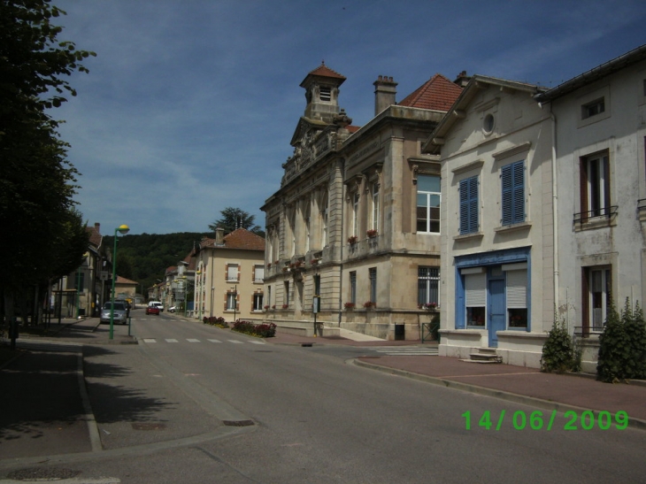 Rue principale - Vigneulles-lès-Hattonchâtel