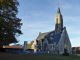 l'église et le monument aux morts