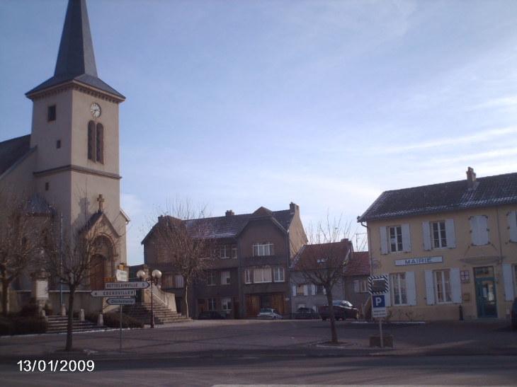 Place de l'église - Aboncourt