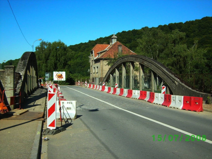 Pont à démolir - Algrange