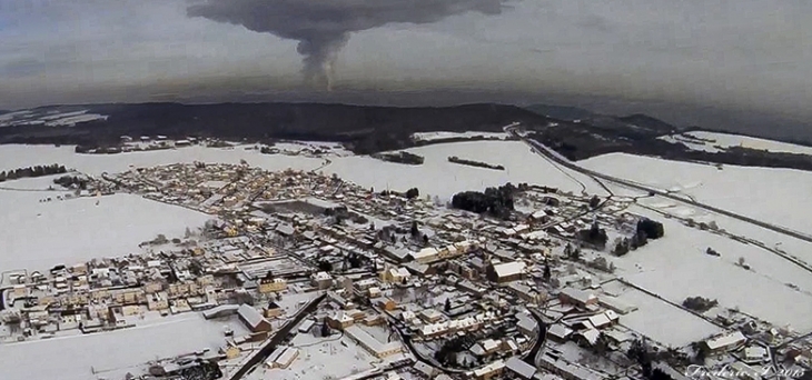 Angevillers sous la neige vu du ciel