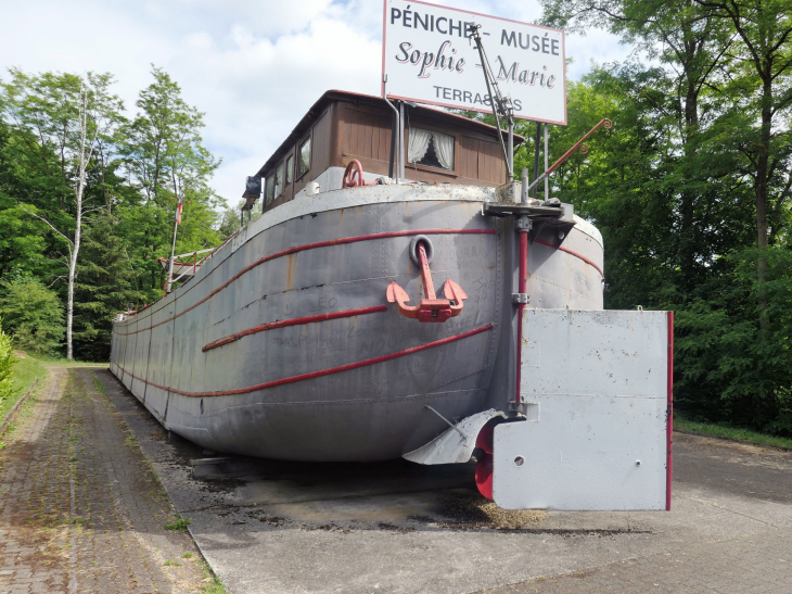 Le plan incliné : péniche musée - Arzviller