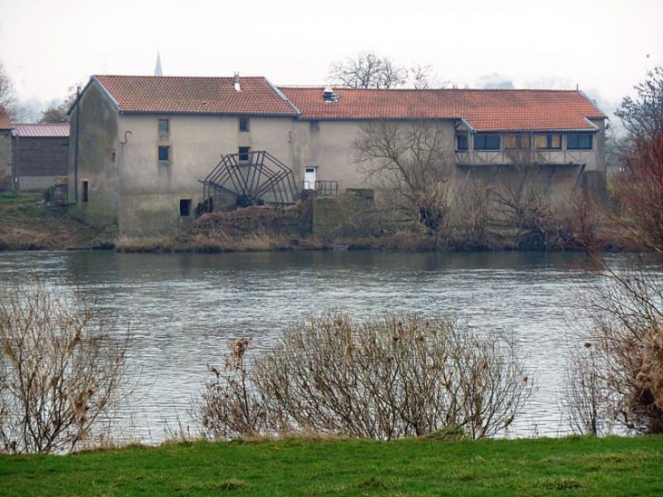 Le moulin - Ay-sur-Moselle