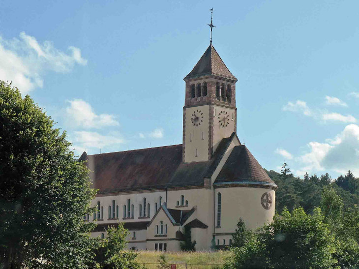 Vue sur la Chapelle du Collage Saint Augustin - Bitche