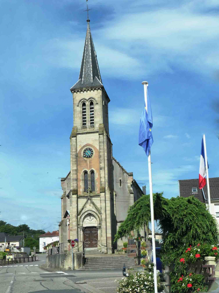 Vers l'église - Blies-Ébersing