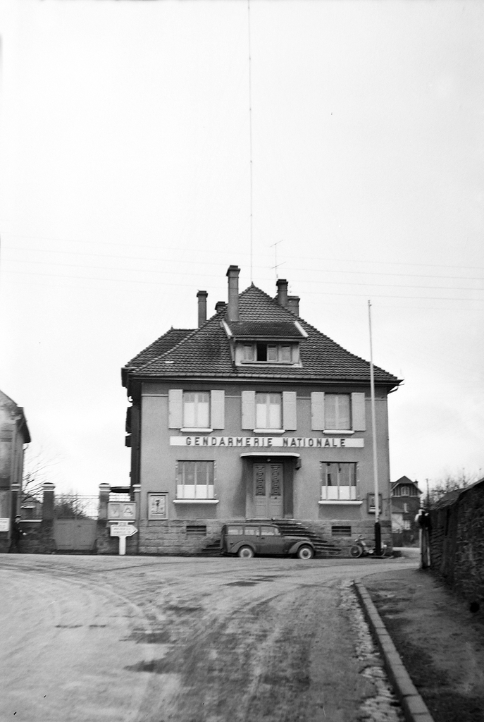 ANCIENNE  GENDARMERIE - Boulay-Moselle