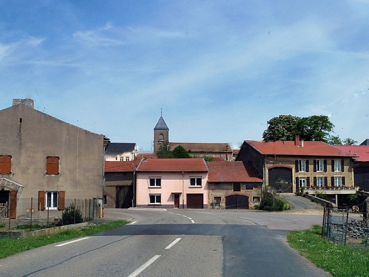 Dans le village - Brulange