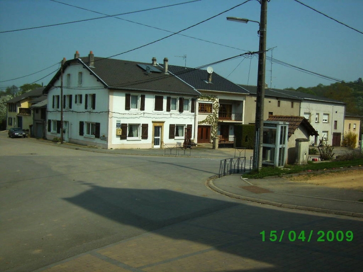 Une rue - Budling