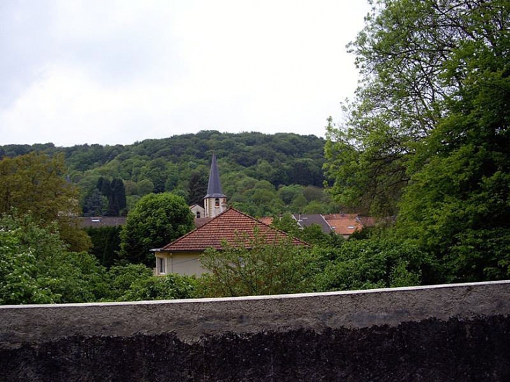 Vue sur le clocher - Châtel-Saint-Germain