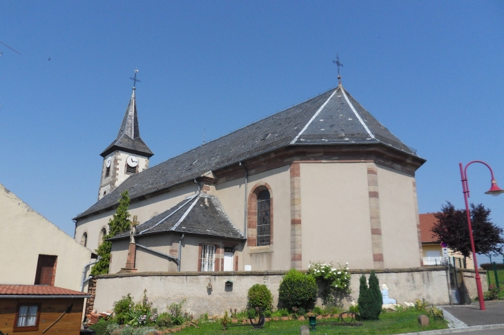 L'église de Dolving