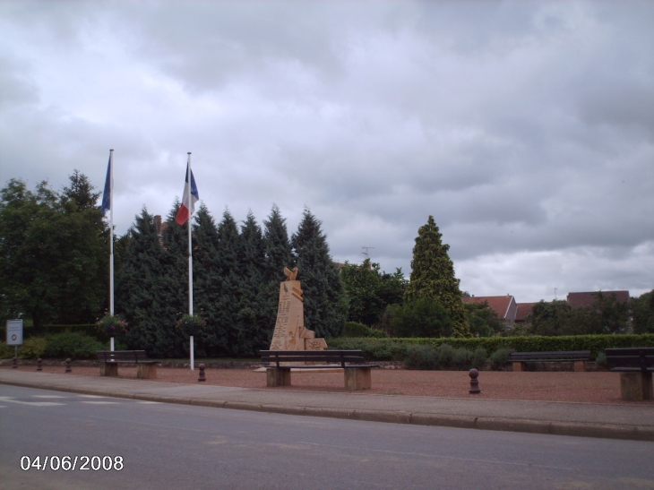 Monument aux morts - Goin