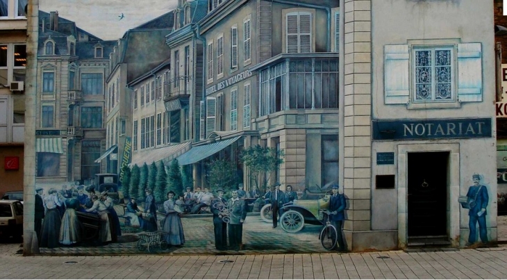 Fresque Place de la Paix  - Hayange