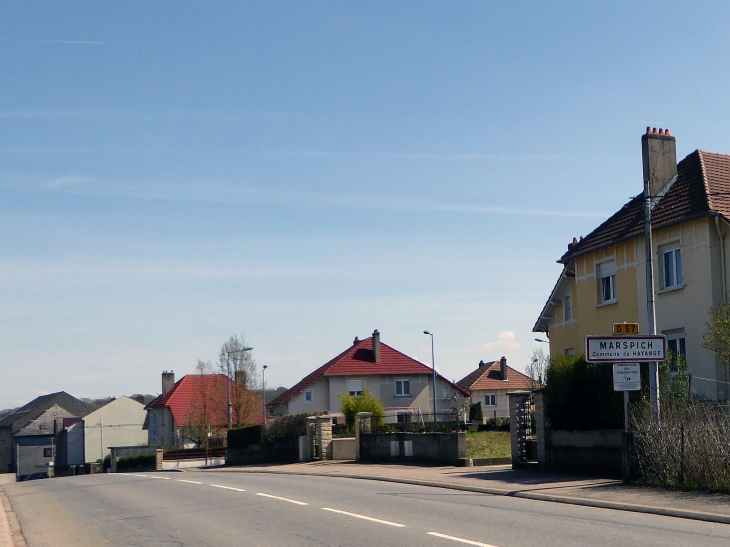 Marspich : l'entrée du village - Hayange