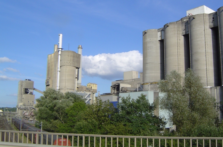 La cimenterie Holcim - Héming