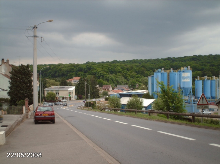 Une rue - Kédange-sur-Canner