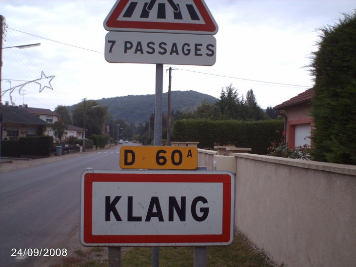 Entrée du village - Klang