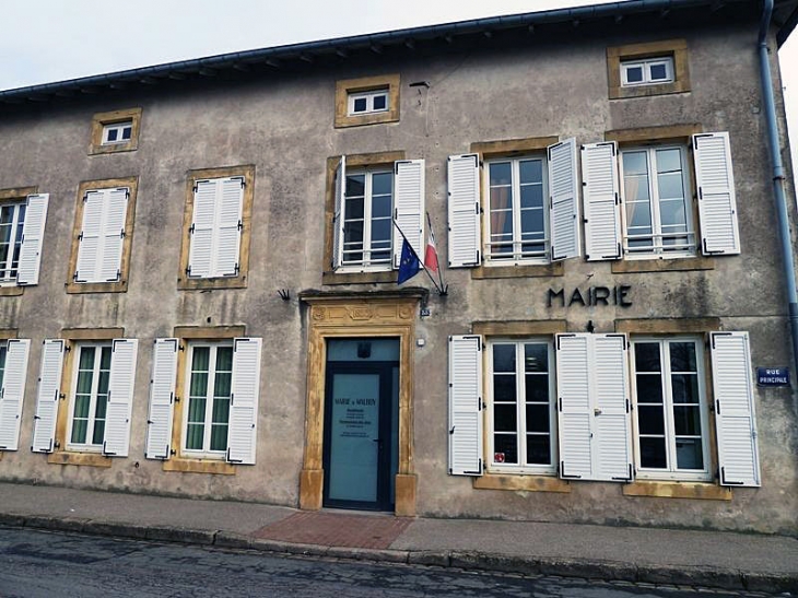 La mairie - Malroy