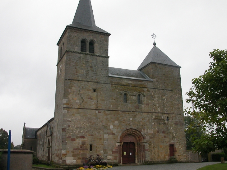 L'église, ancienne collégiale XIIe. siècle  - Marsal