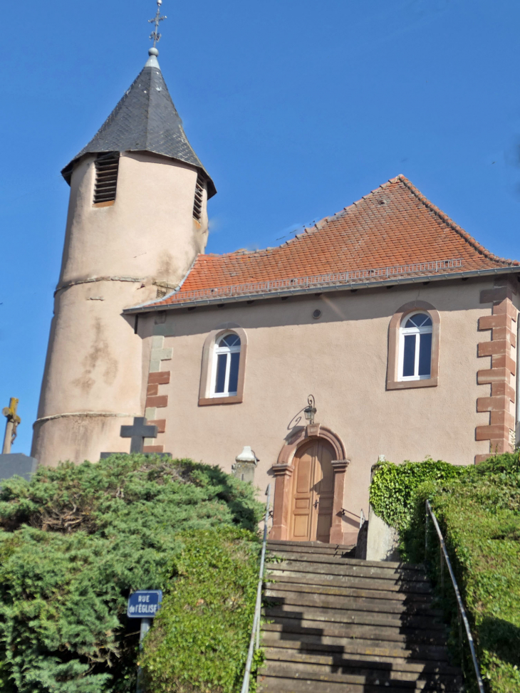 L'église au clocher rond - Metting