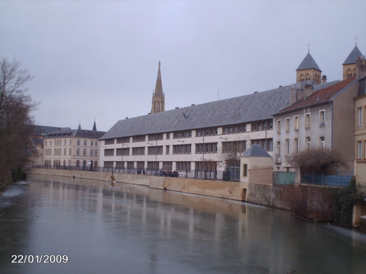 Vue vers St Marcel - Metz