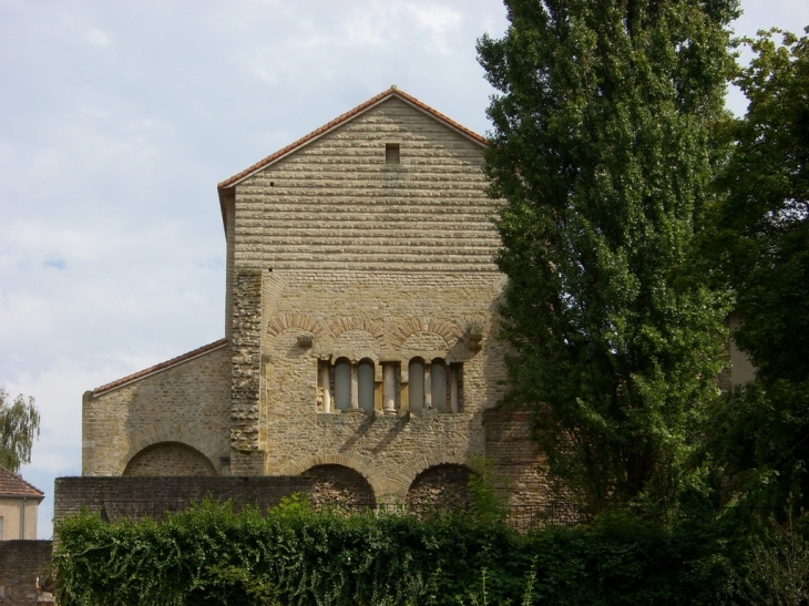 Abbatiale Saint Pierre aux Nonnins METZ