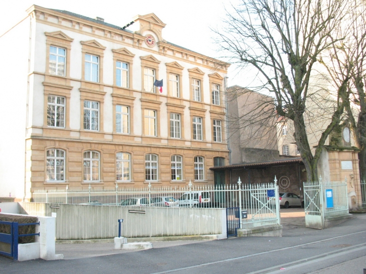 TRIBUNAL MILITAIRE - Metz