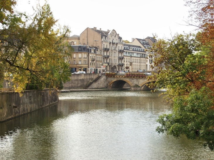  - Metz