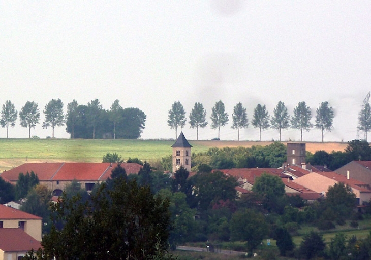 Le village vu de loin - Mey