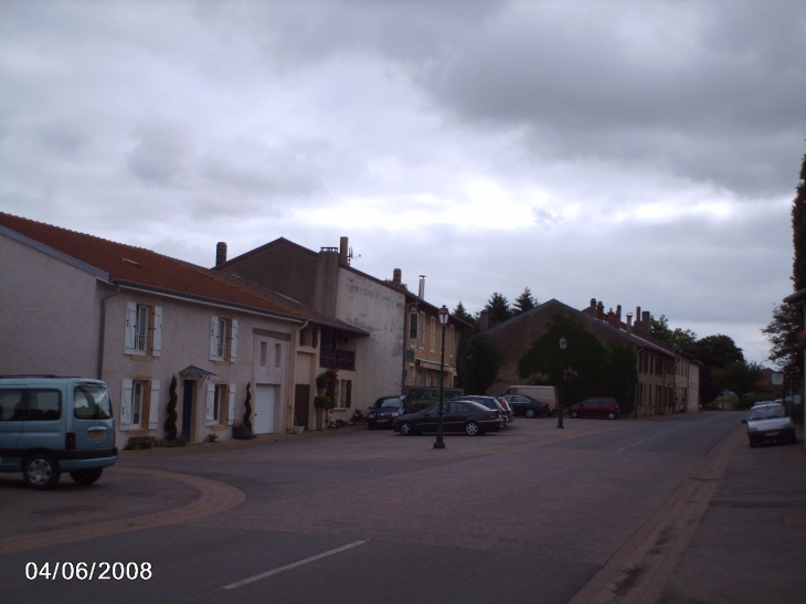 Rue principale - Pommérieux