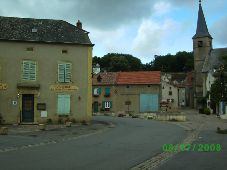 Une fontaine - Rodemack