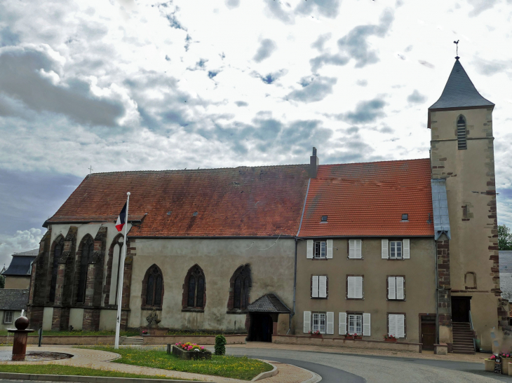 L'église - Saint-Jean-de-Bassel