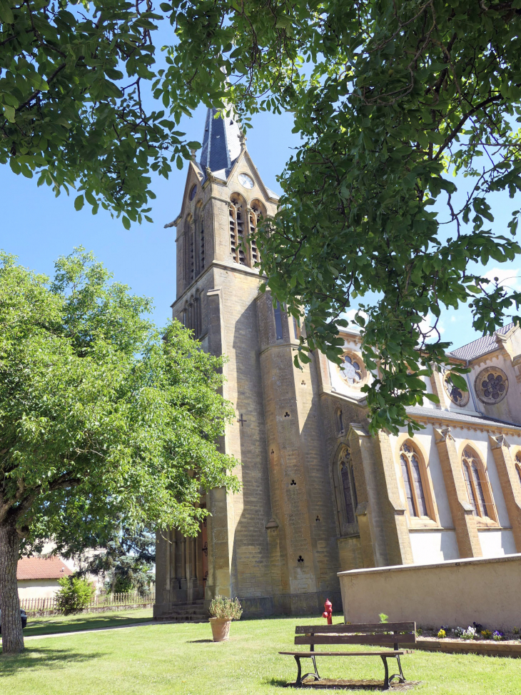 L'église - Saint-Médard