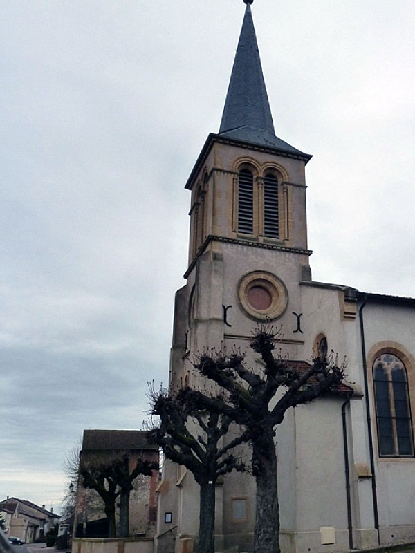 L'église - Servigny-lès-Sainte-Barbe